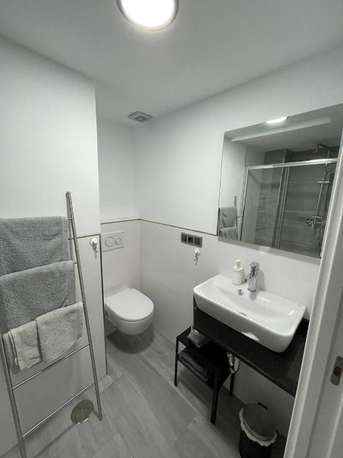 Apartamento 2 Gran8Нерха Екстер'єр фото
