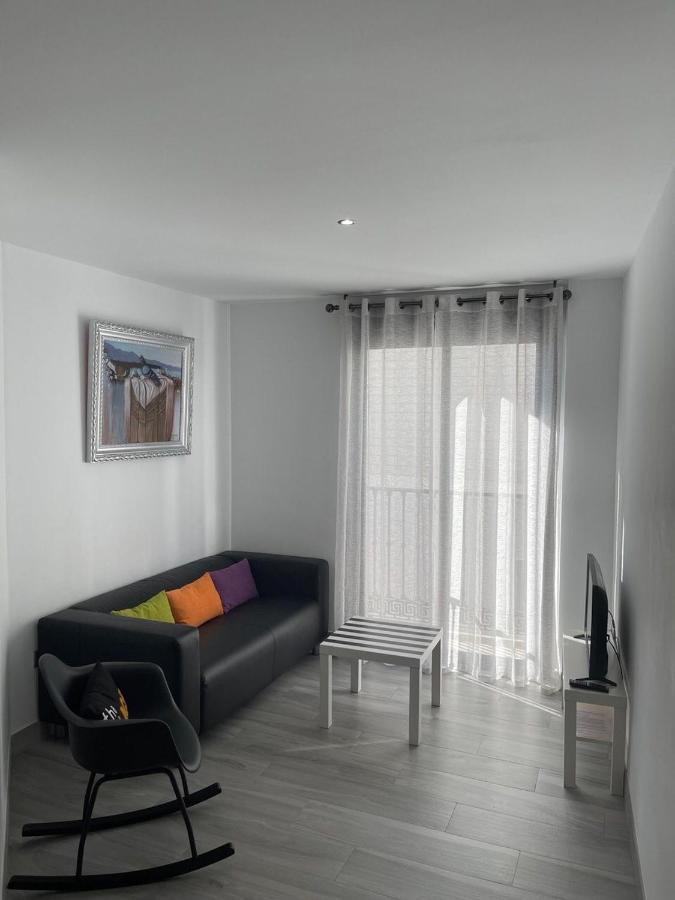 Apartamento 2 Gran8Нерха Екстер'єр фото