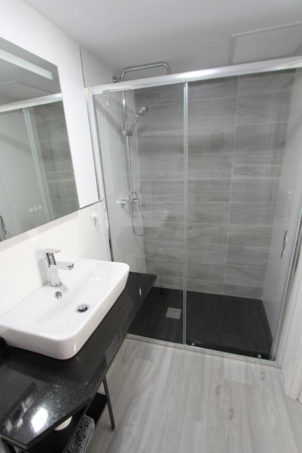 Apartamento 2 Gran8Нерха Екстер'єр фото